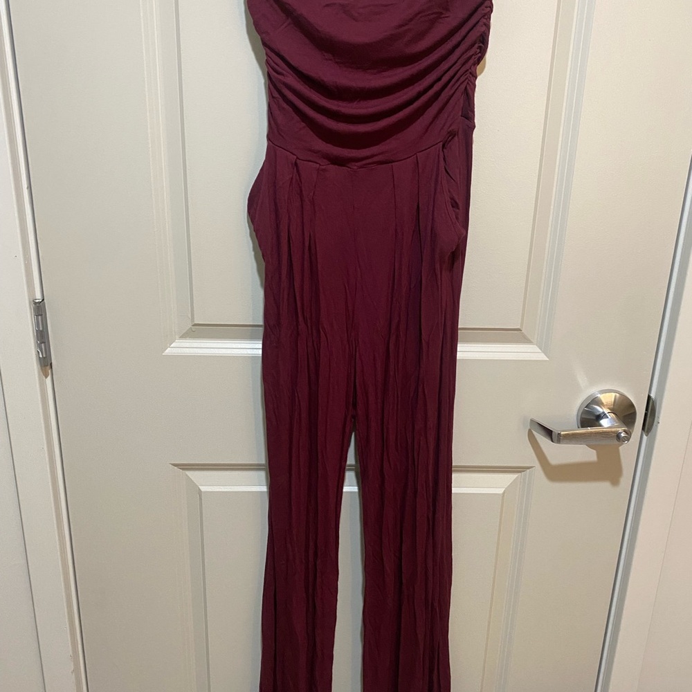 a'gaci Red Strapless Jumpsuit with Sweetheart Neckline and Fitted Waist
